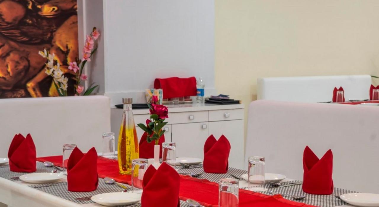 Hotel Kingfisher Udajpur Zewnętrze zdjęcie